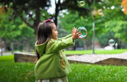 幼師專業(yè)就業(yè)前景如何配圖片